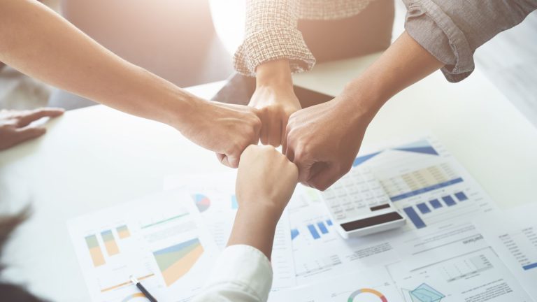 Rethinking Fundraising: How Startups Win with Konzortia Capital’s Digital Infrastructure 