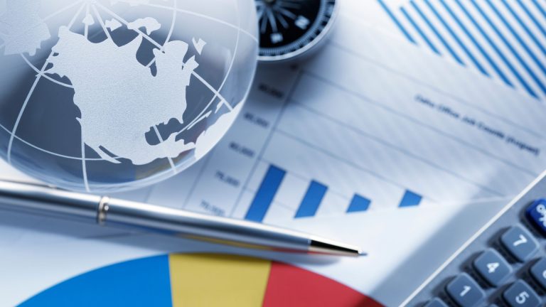 Why Investors Are Looking Beyond Public Markets: The Growing Appeal of Private Capital Platforms 